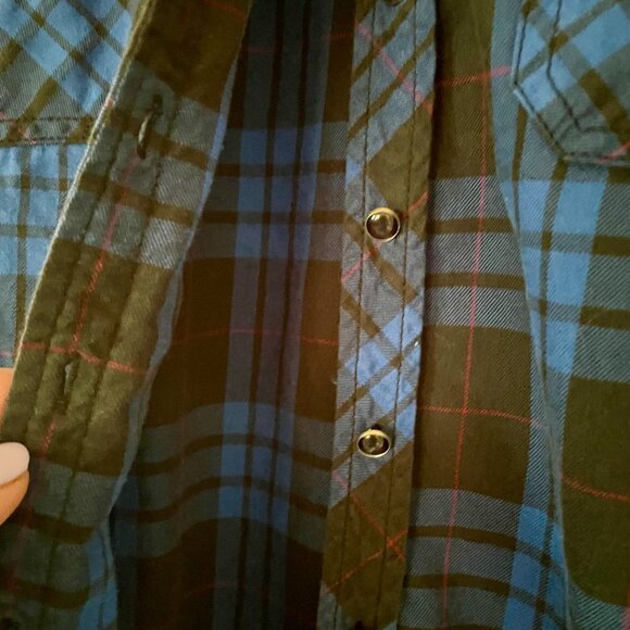 Plaid Soft blouse, Button down shirt - Picture 6 of 8